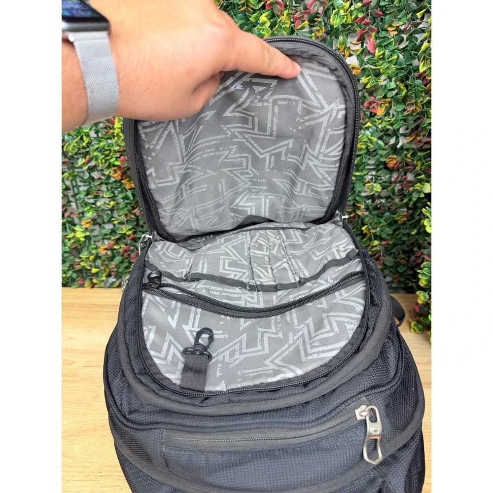 Ogio Bandit Backpack Unisex One Size Black Tech Laptop Travel Bookbag 17